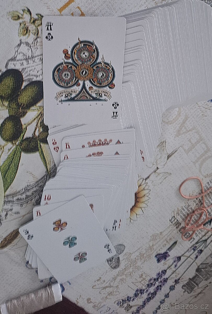 Prodam karty na kanastu - 2