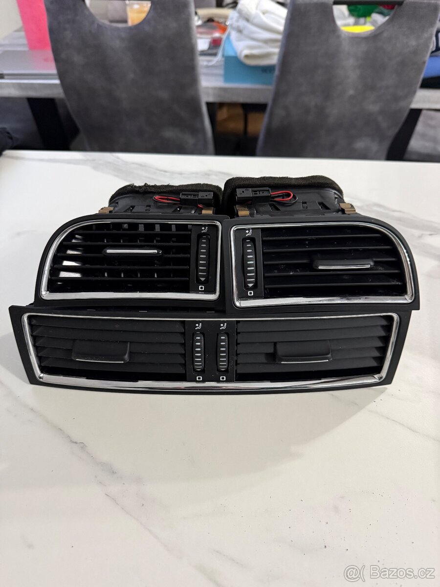 Škoda Superb 2 díly - 2