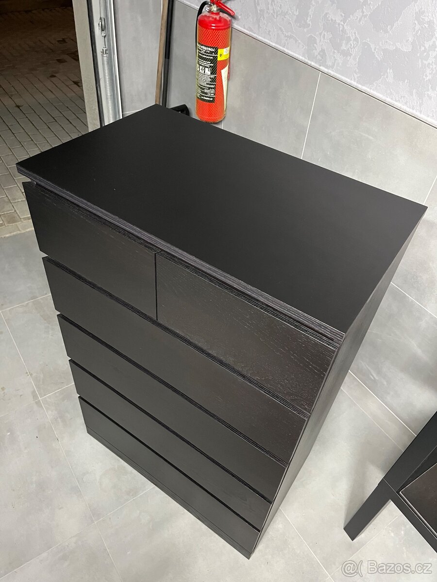 Komoda IKEA MALM černá - 2