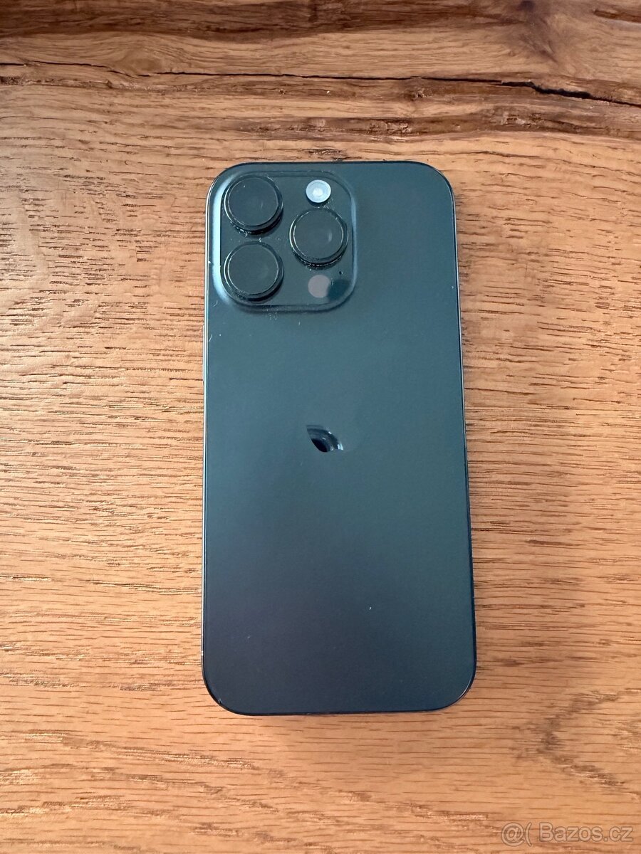 iPhone 16 Pro 256GB Black Titanium + Clear Case - 2