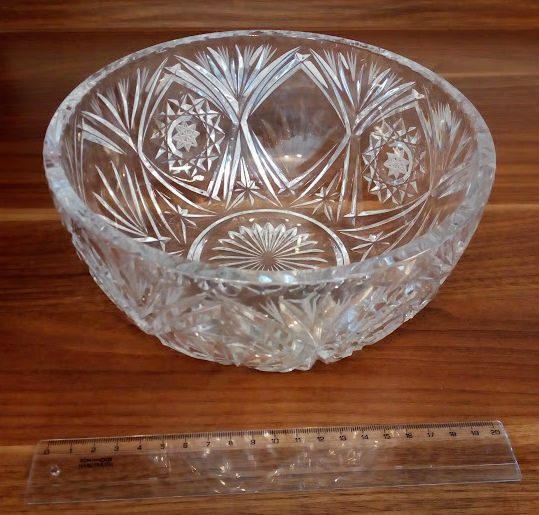 Mísa z broušeného skla - 2