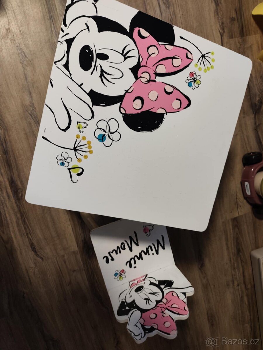 Dětský stůl se židli Minnie Mouse - 2
