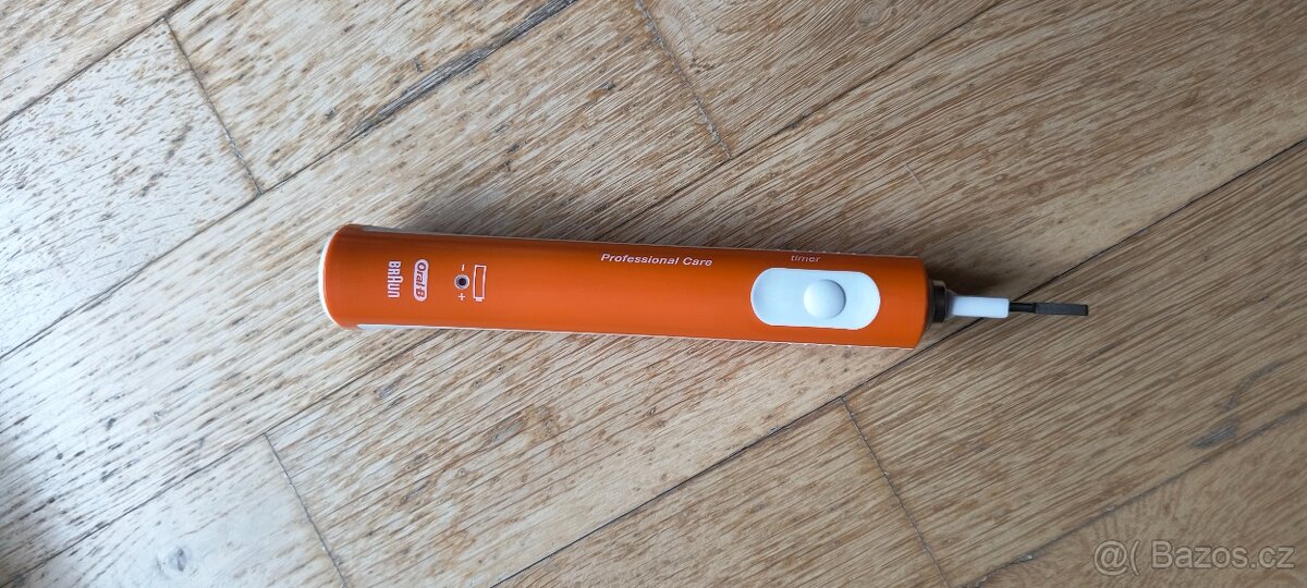 Elektrický zubní kartáček oral-B - 2