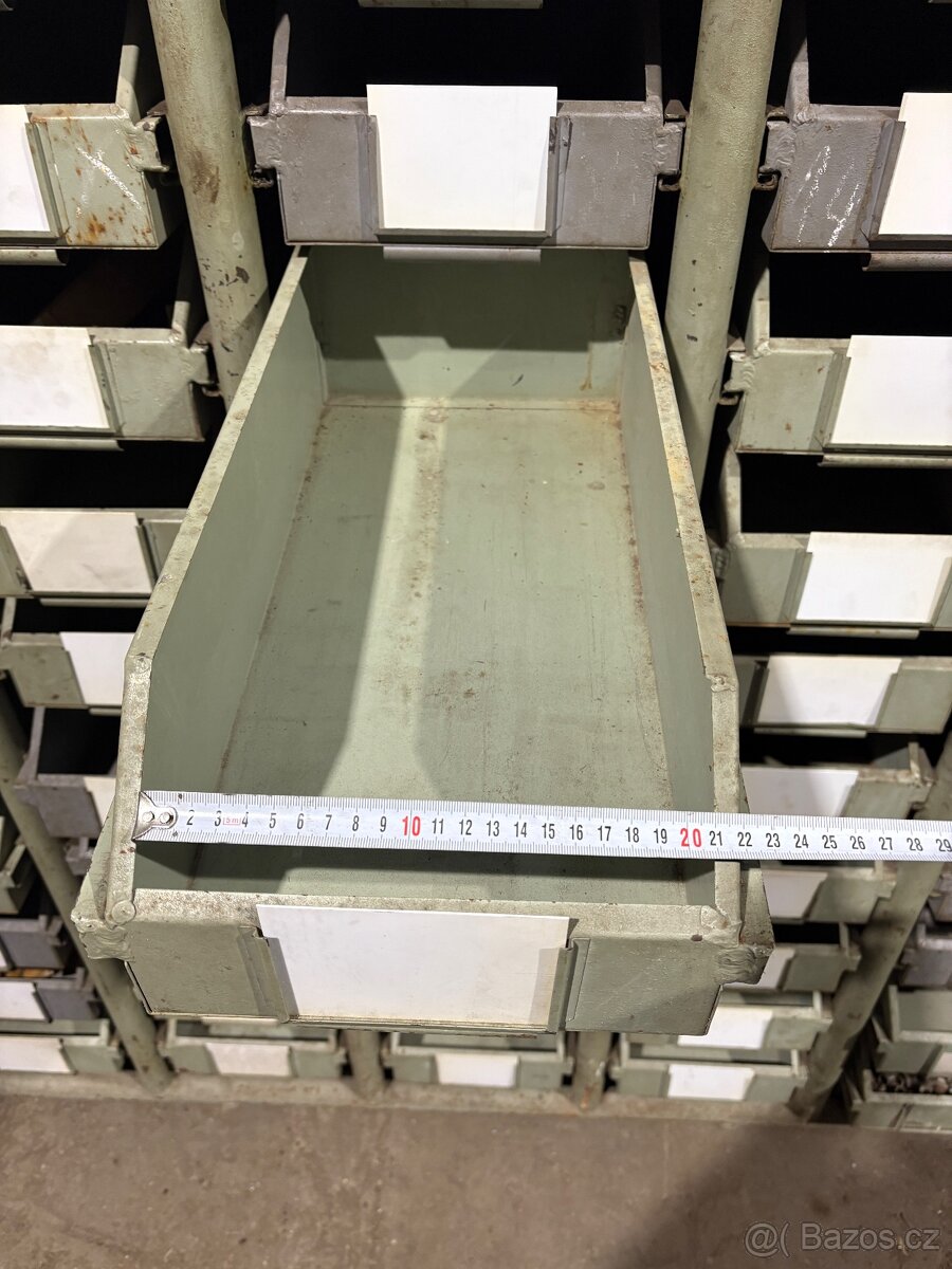 Prodám šuplíkový regálový systém z výdejny - 2