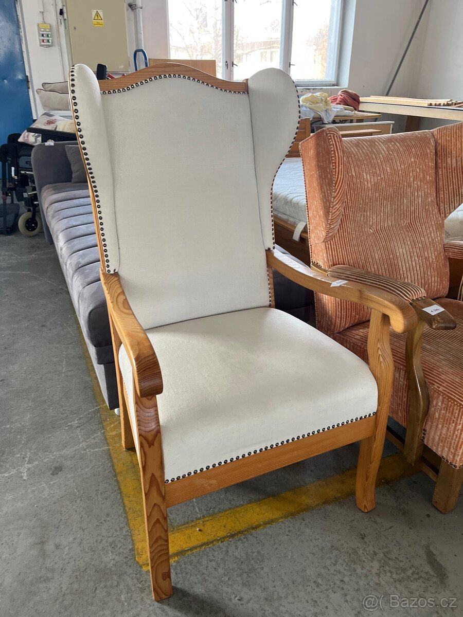 Křeslo - 2