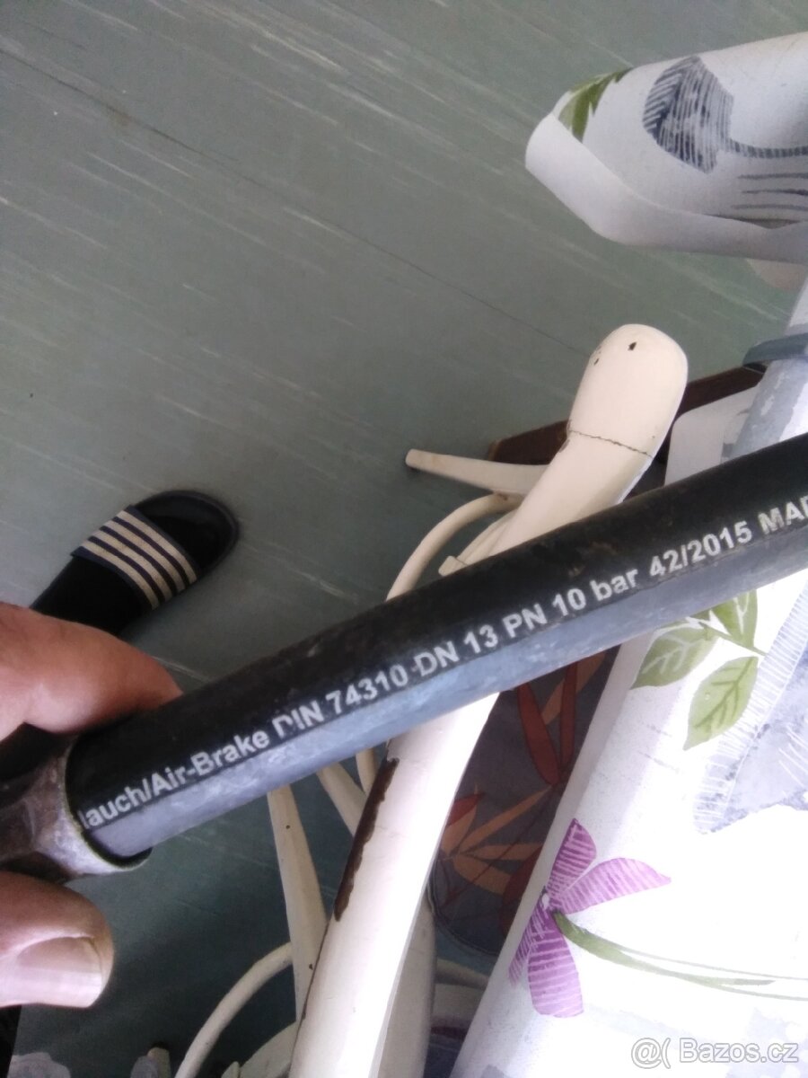 Prodám náhradní díly T815 - 2