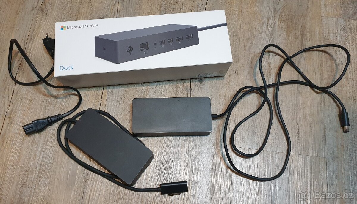 Microsoft Surface Docking Station - 2