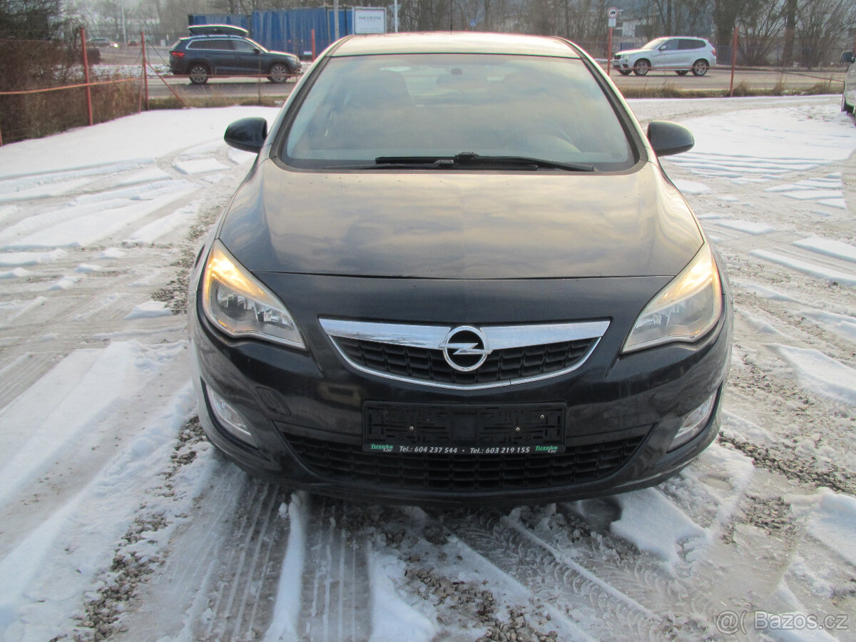 Opel Astra 2.0 CDTI - 2