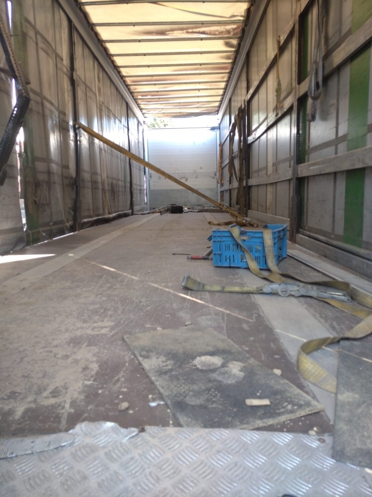 Prodám schwarzmuller lowdeck - 2