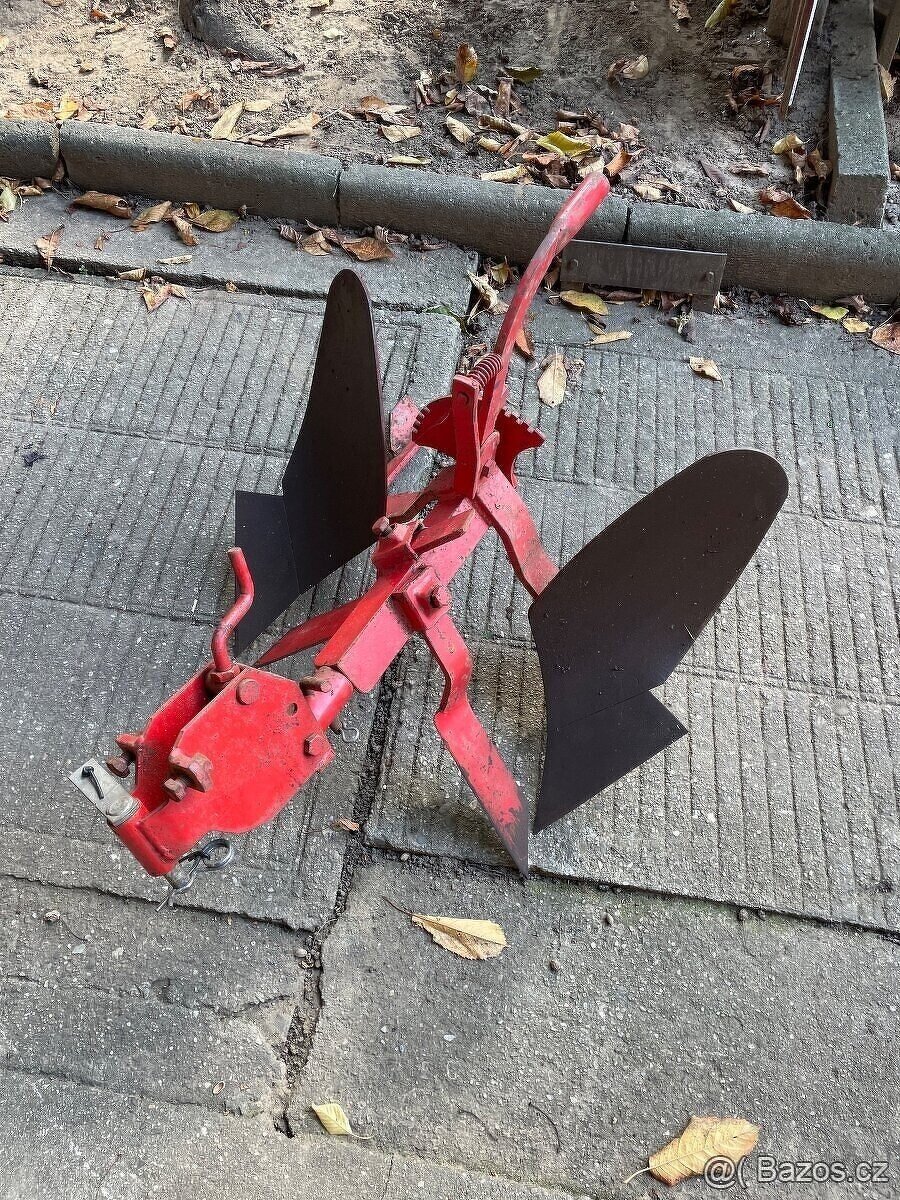 Pluh obracák na Terra, Vari ,Gutbrod, Honda. - 2