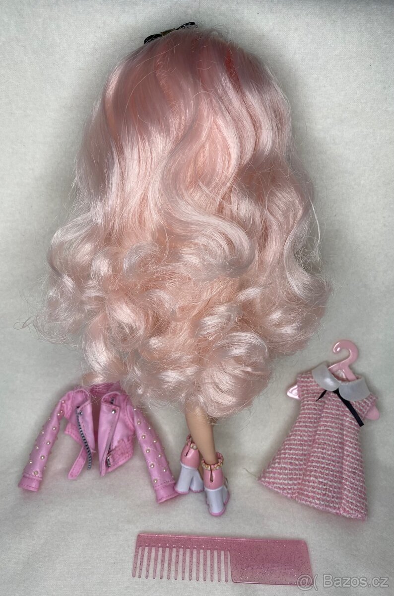 Rainbow high Bella Parker s pejskem - 2