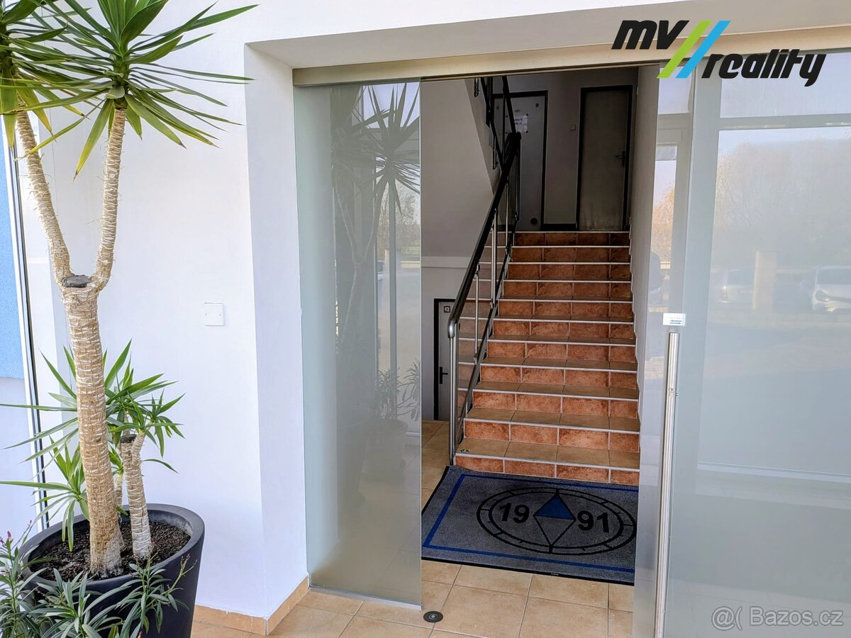 Lysá nad Labem, pronájem kanceláře 23 m², okr. Nymburk - 2