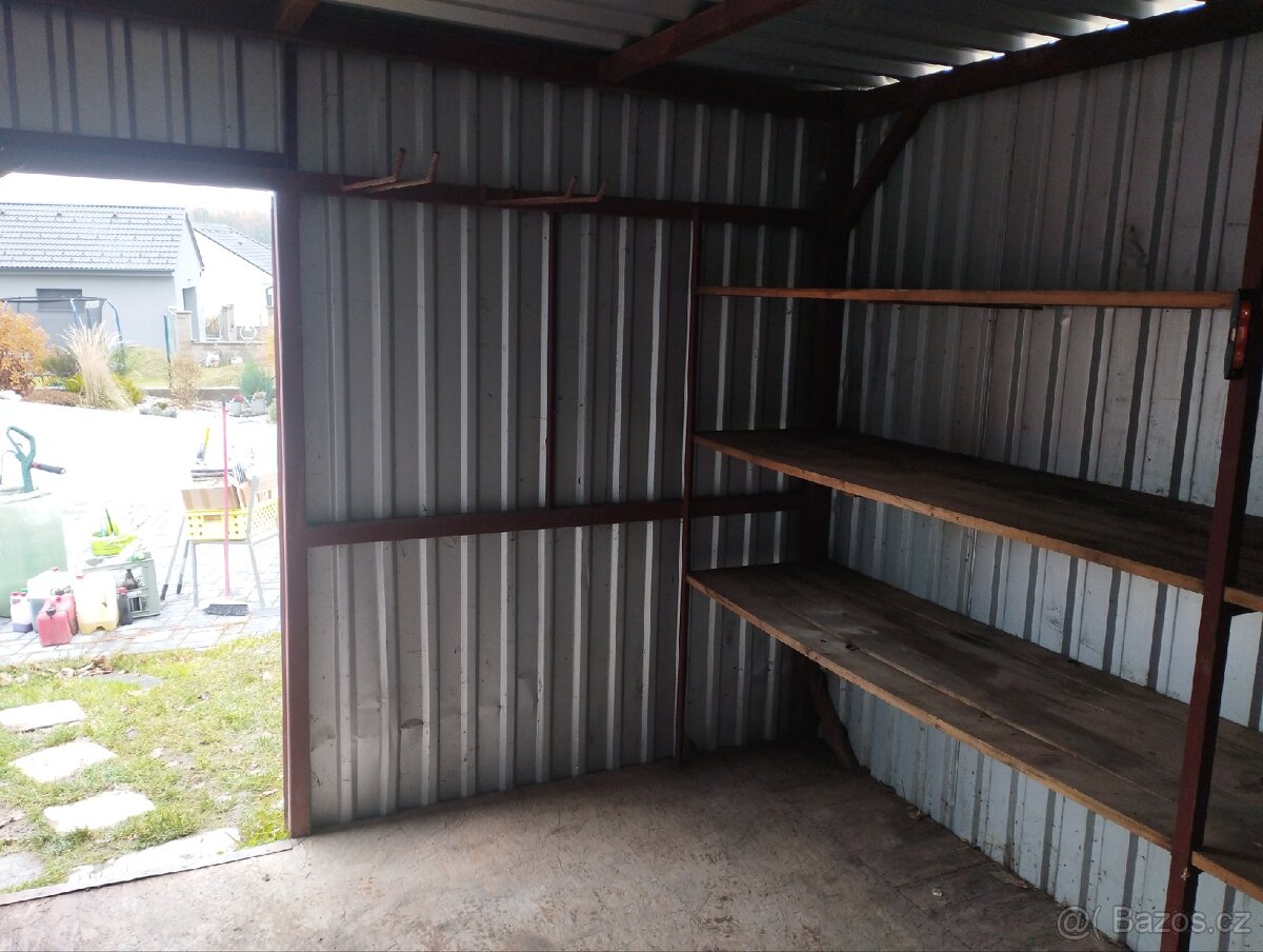 Bouda na nářadí - 2