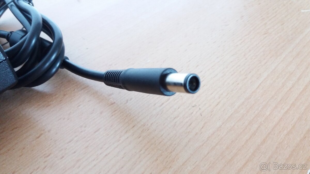 Adaptér pro notebooky DELL - 2