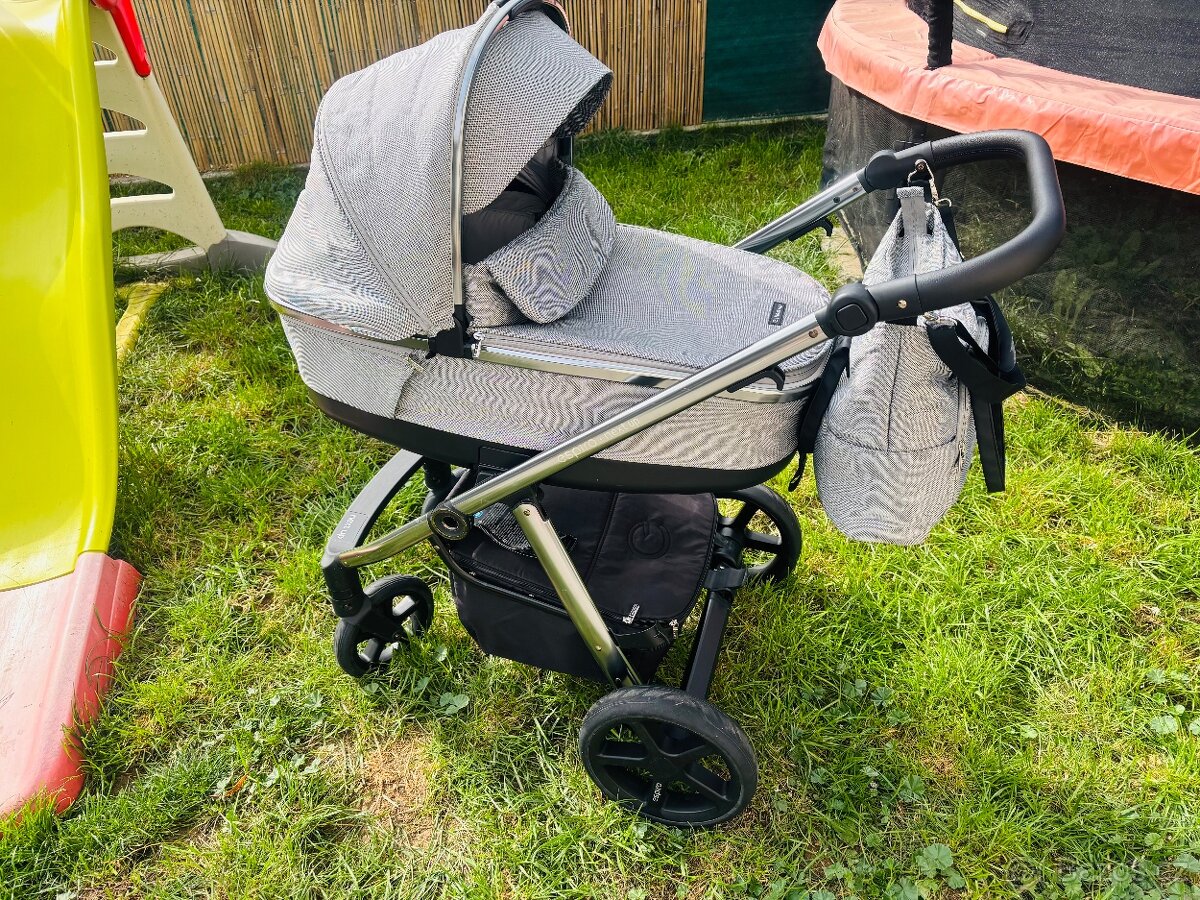 Kočárek Espiro Next Up v záruce - 2