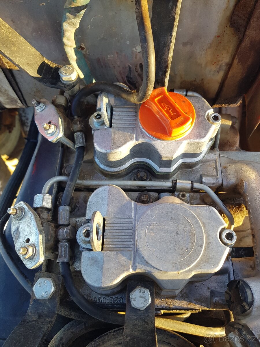 MT8 132.2 motor lombardiny - 2