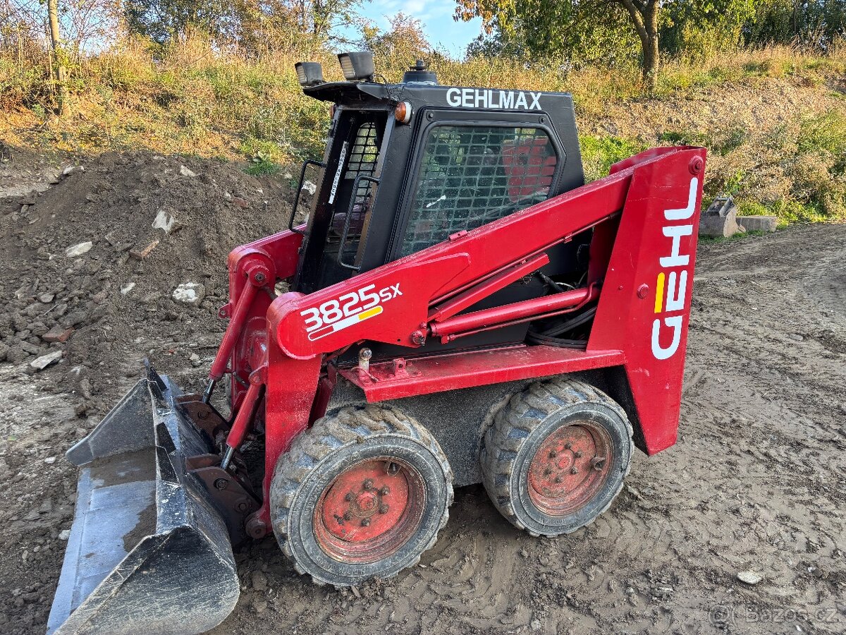 Pronájem Minibagr / smykový nakladač - 2