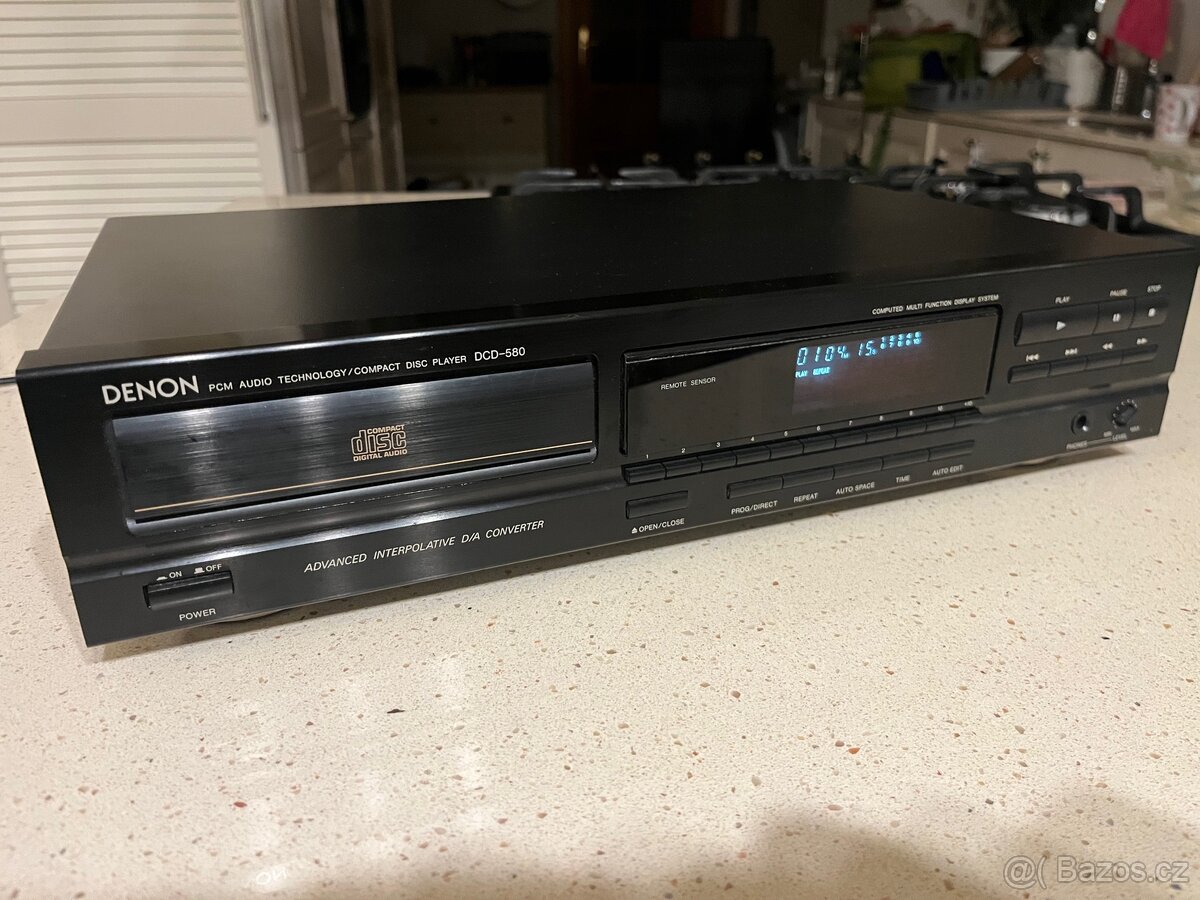 Cd přehrávač Denon DCD-580 top stav - 2