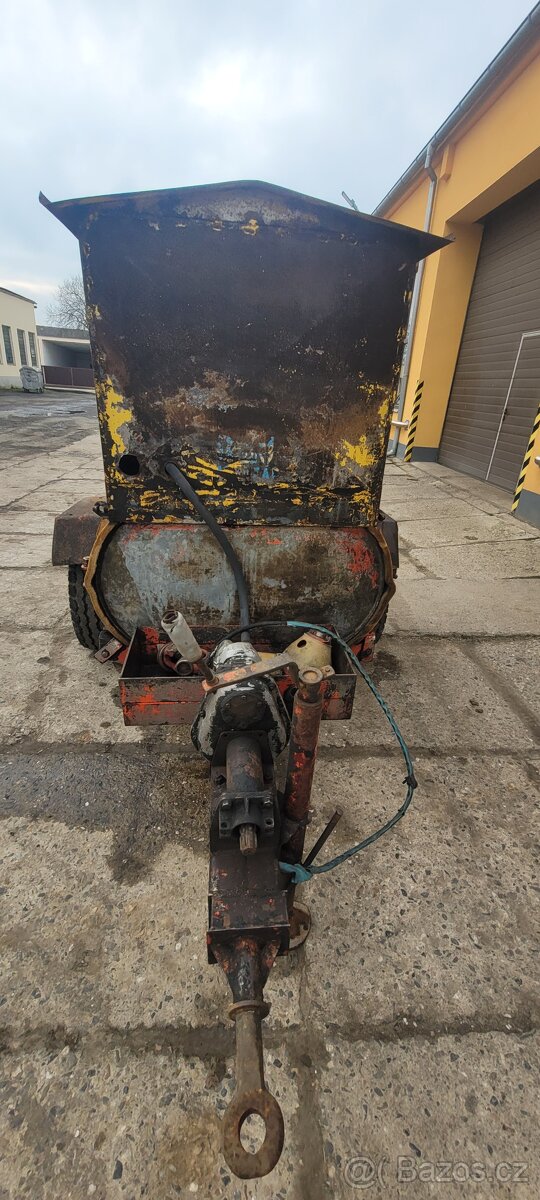 Přívěs na pohonné hmoty nafta - 2