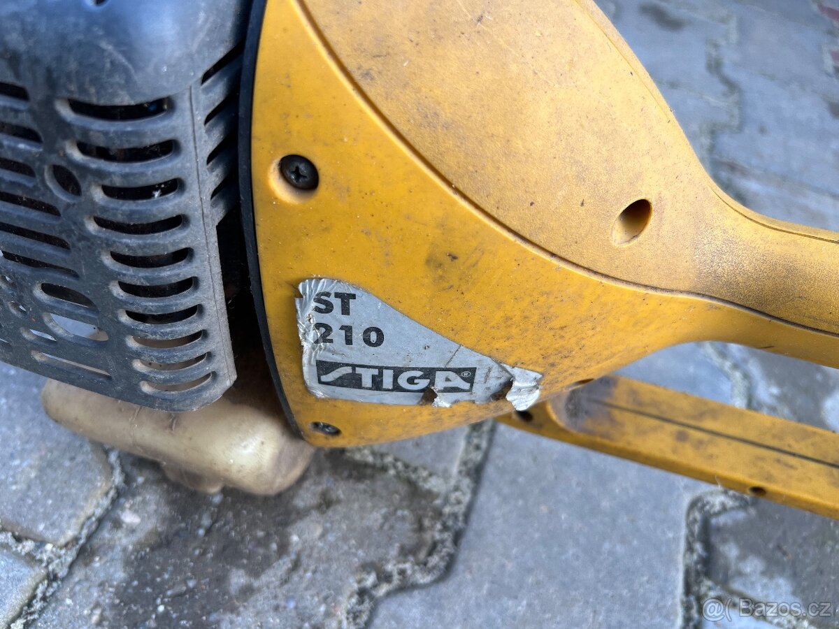 Vyžínač Stiga ST 210 - 2