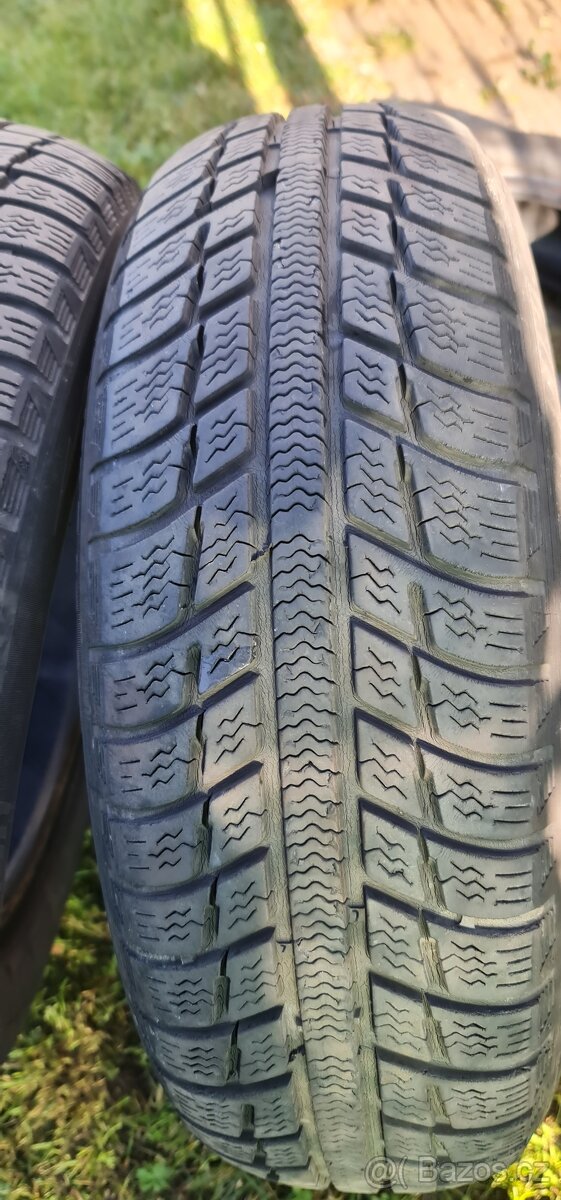 Zimni pneu 175/70/14 Michelin, Dunlop - 2
