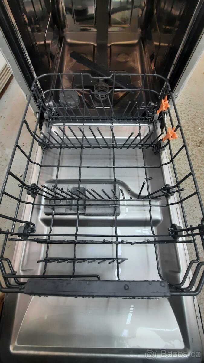 Mycka nadobi 45cm , 3x kos, vestavna - 2