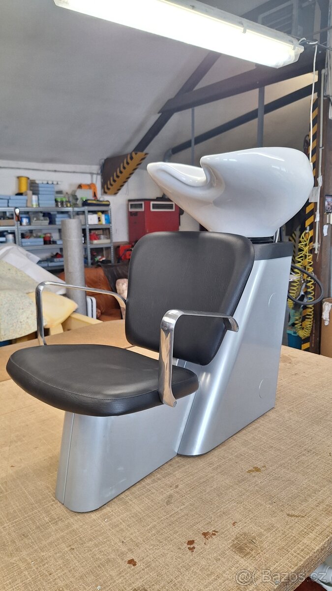 Kadeřnický mycí box - 2