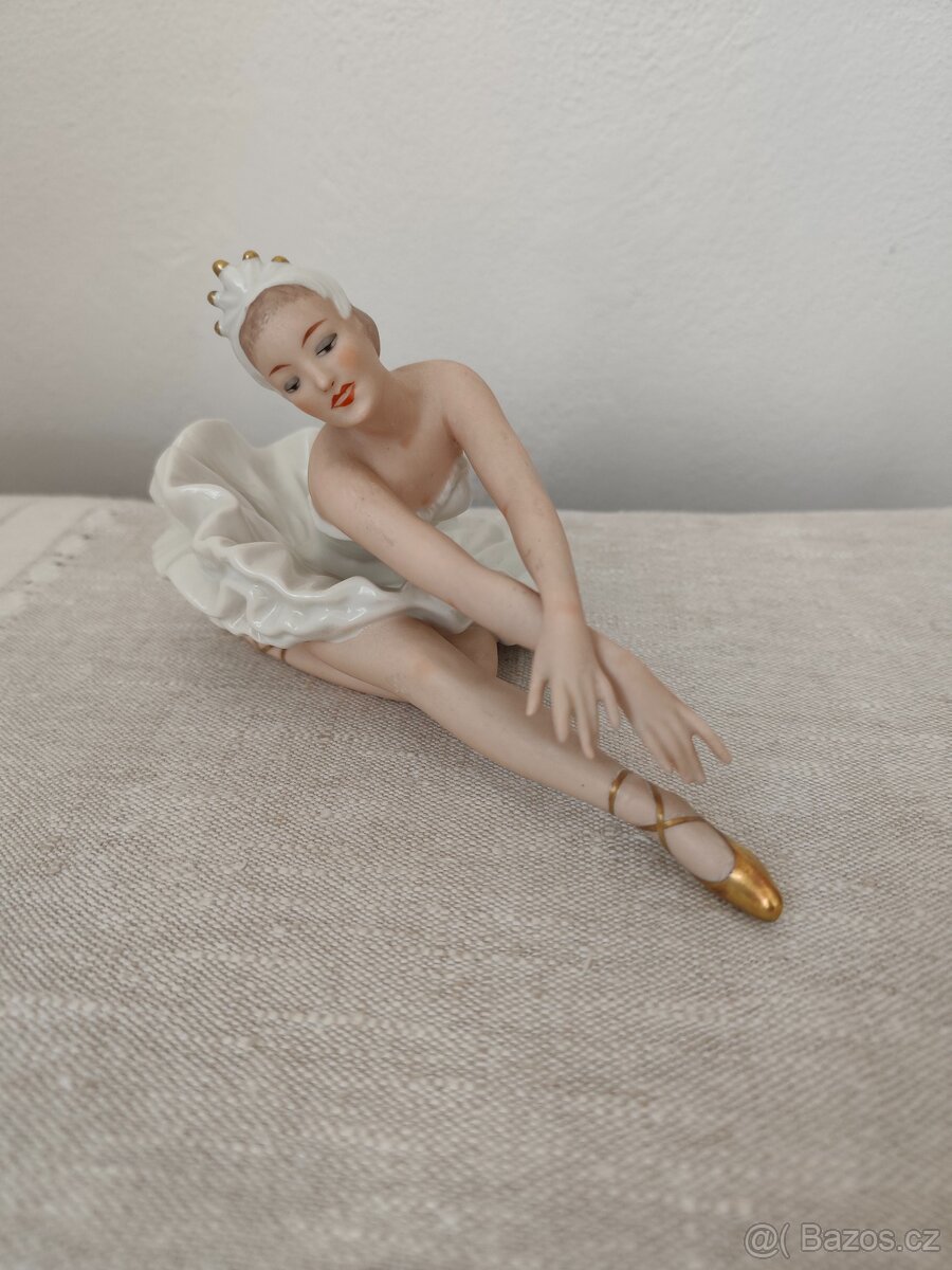 Wallendorf baletka žena porcelánová soška - 2