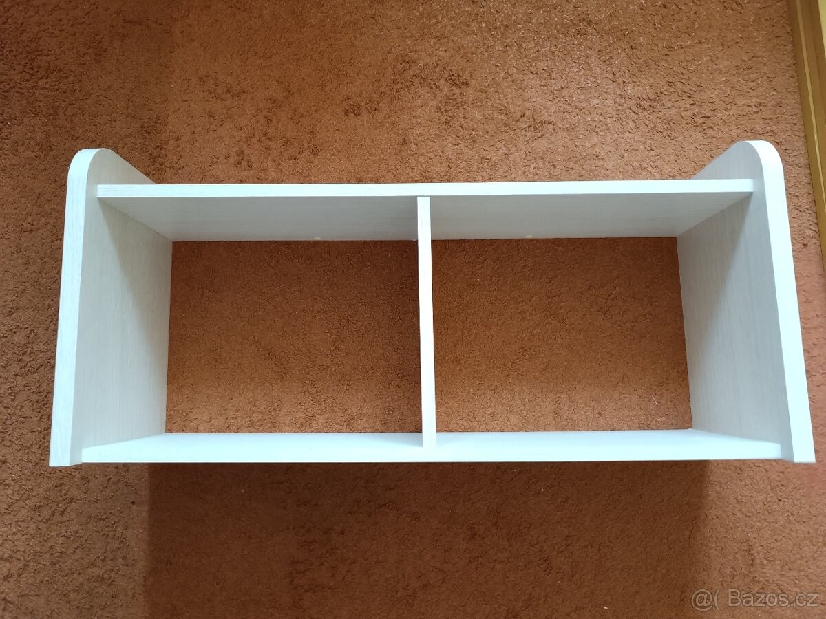 Polička na zeď - 2