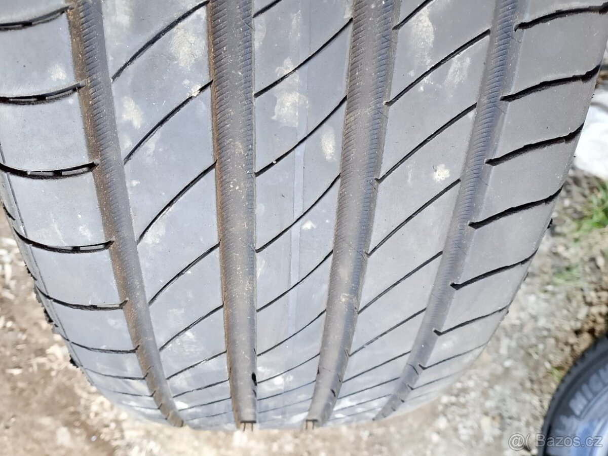 205/55/17 235/55/17 225/40/19 245/40/19 275/35/19 Kusovka - 2