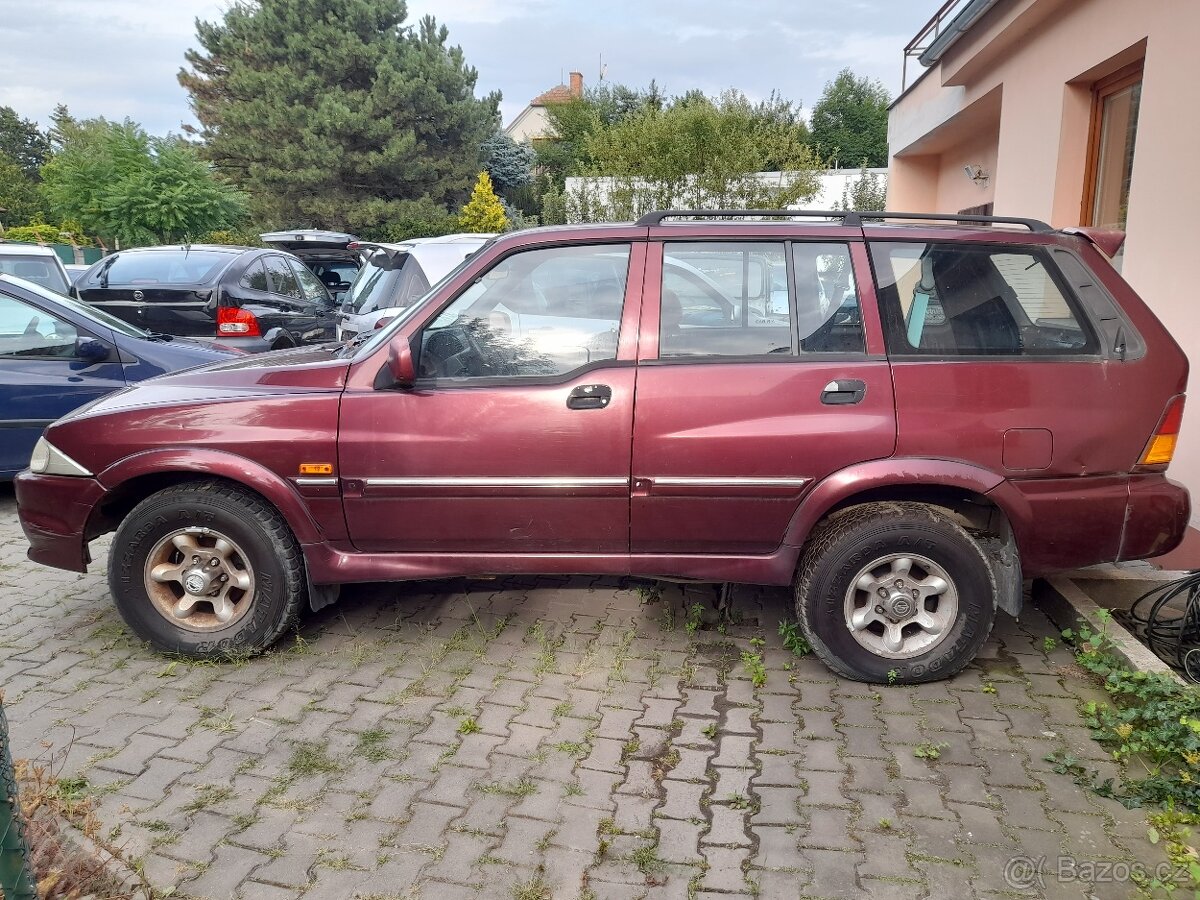 Sssangyong musso 2.3td, manuál - 2