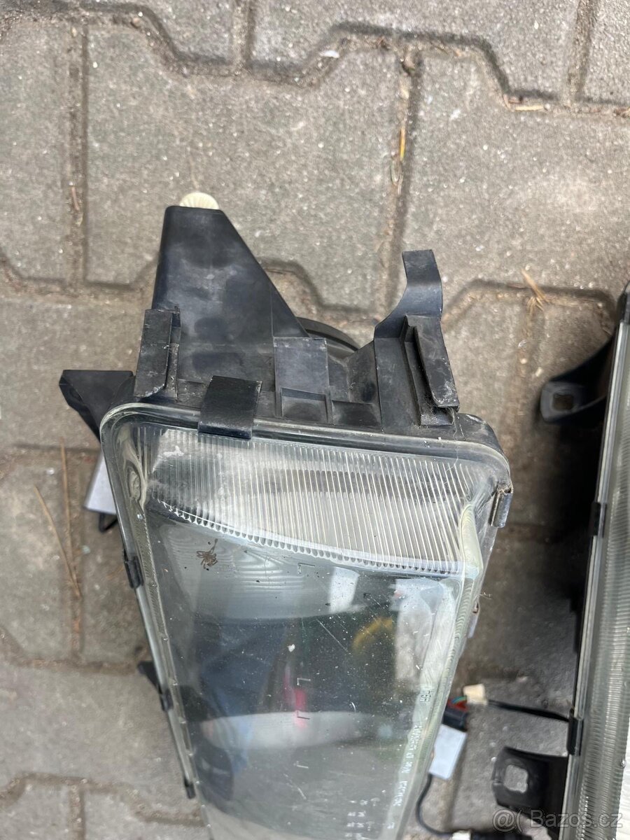 BMW e36 compact přední světla hella - 2