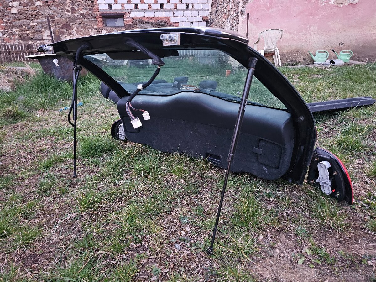 Náhradní díly Volvo v40 - 2
