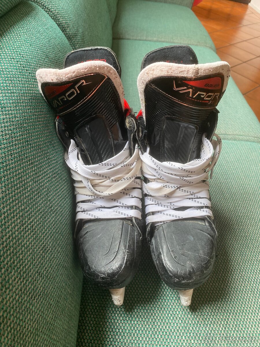 Brusle Bauer Vapor 3x, Sr, vel. 6,5, Fit 3 - 2