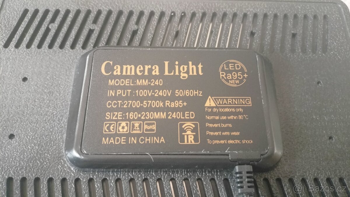Studiové světlo LED MM-240 - 2