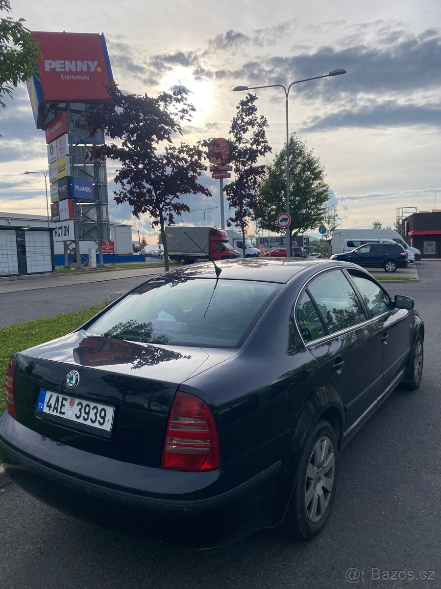 Škoda Superb 1.9tdi 96kw - 2