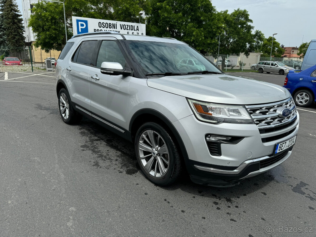 Ford Explorer 3,5 V6 300PS, 2018 jen 93tkm 4x4