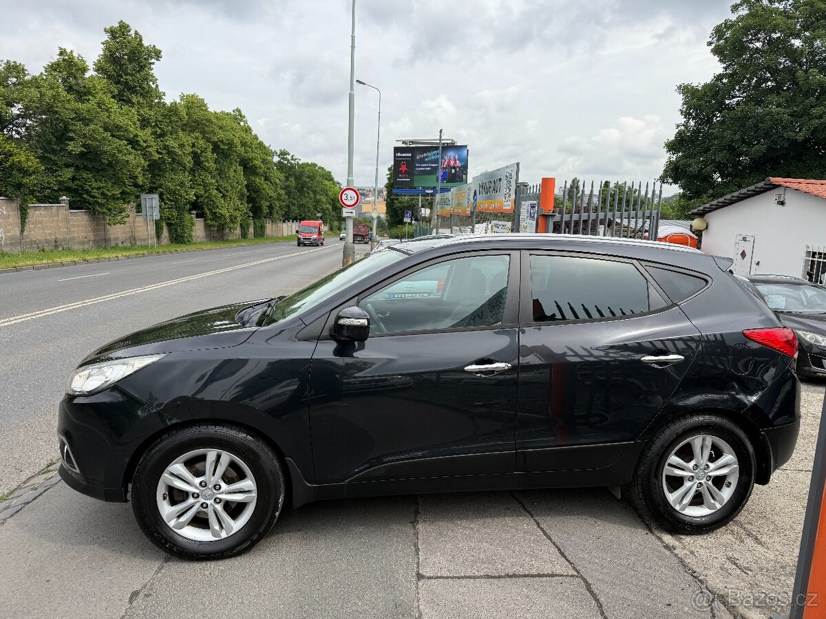 Hyundai ix35, 2.0CRDi, 100kw 4x4 Původ ČR - 2