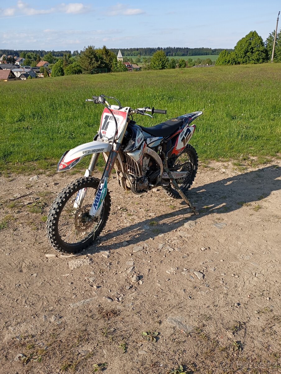 Yamaha yzf 450 2012