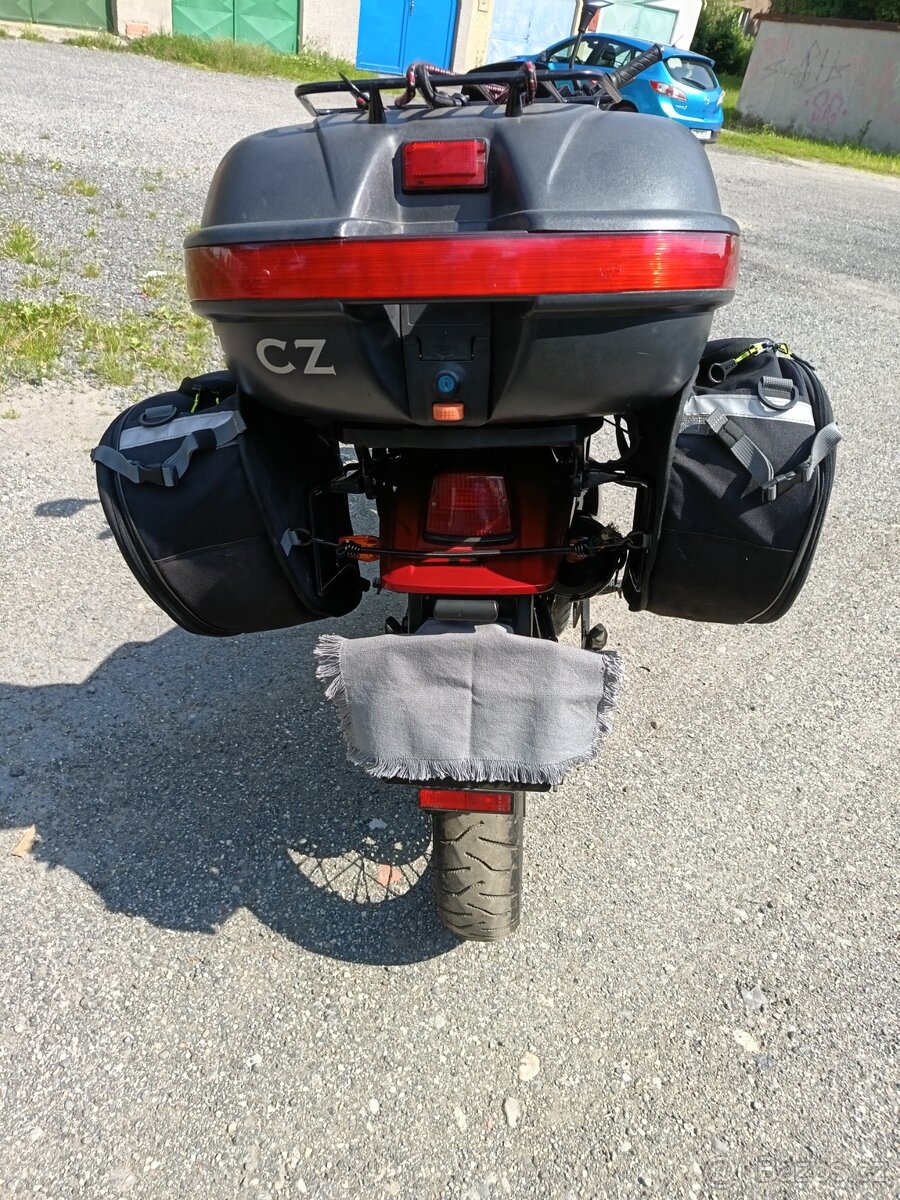 Kawasaki KLE 500