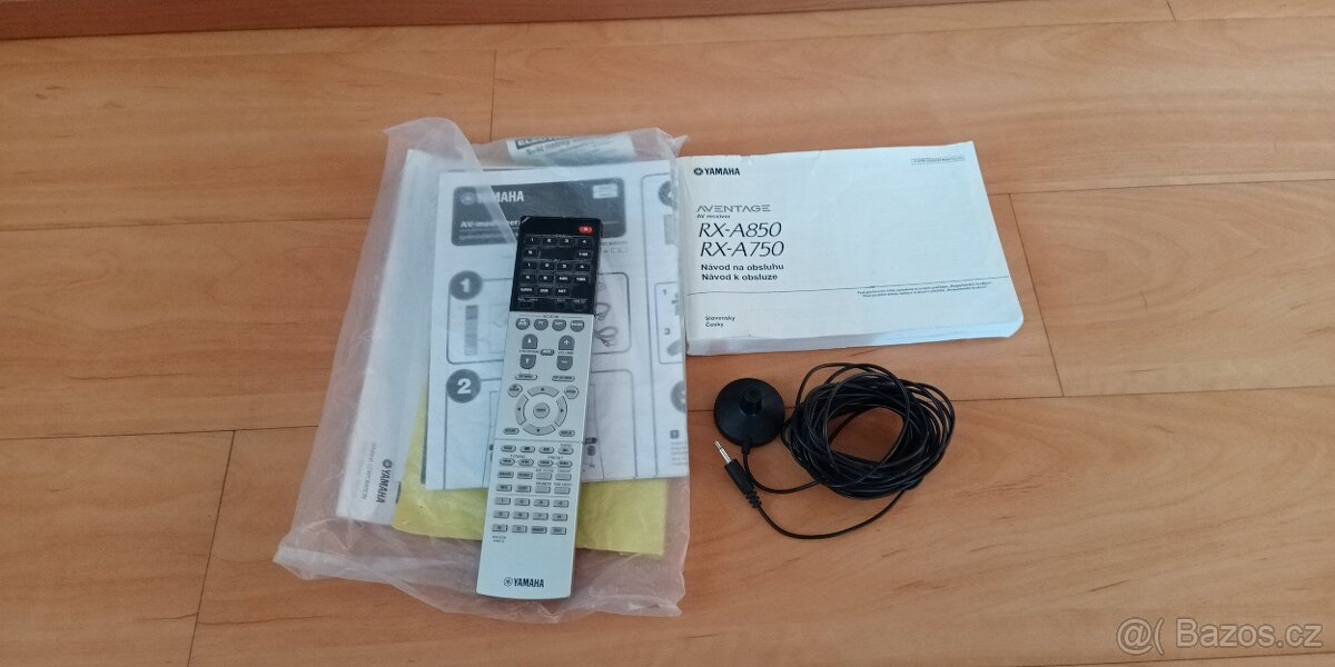Yamaha RX-A750 - 2