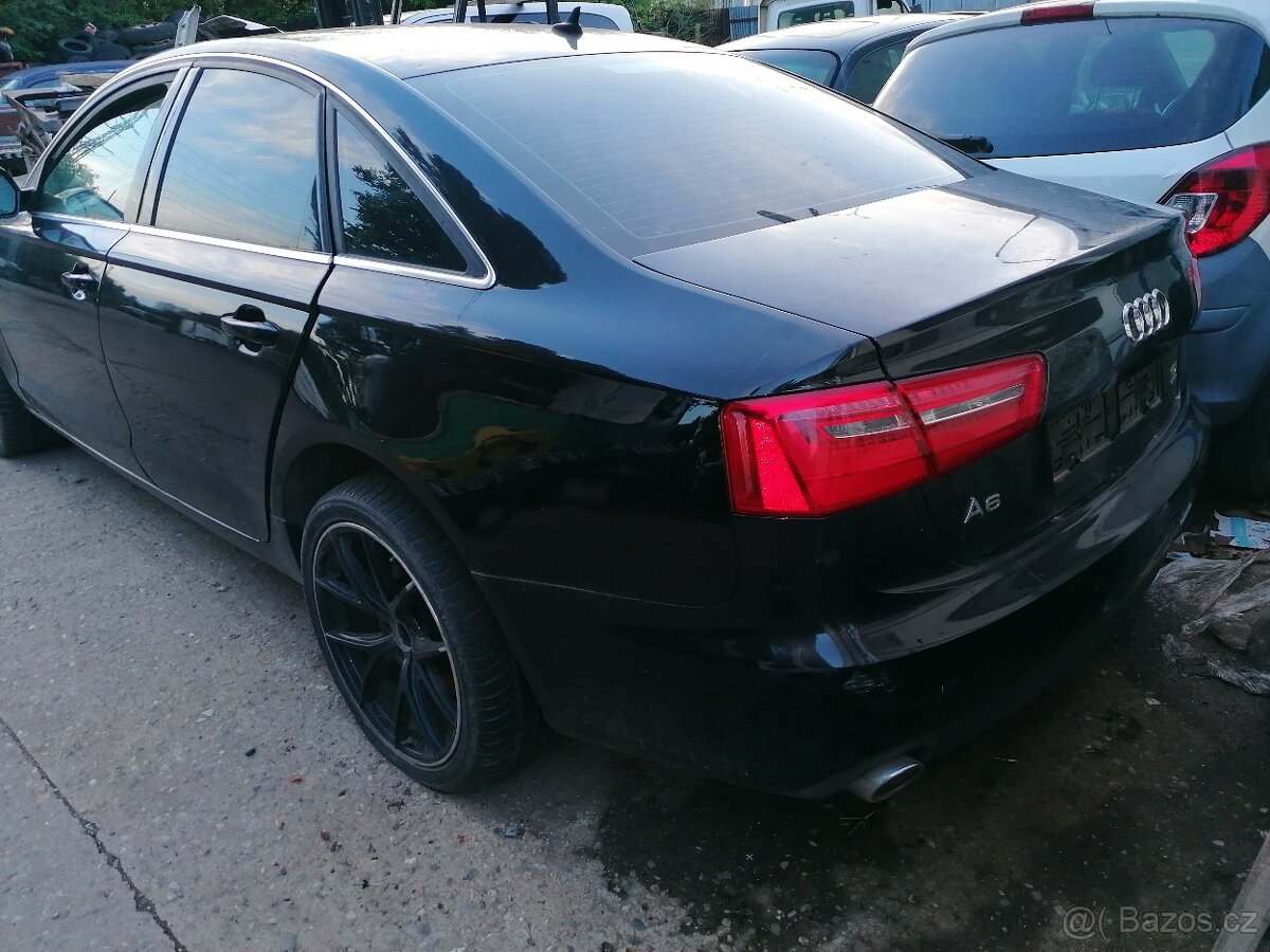 AUDI A6 4G C7 3.0TDI - DÍLY Z VOZU - 2