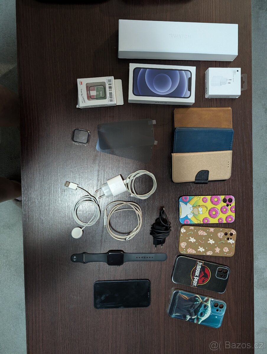 Apple iPhone 12 64GB a Apple Watch 6 GPS+Cell, 44mm Space Gr - 2