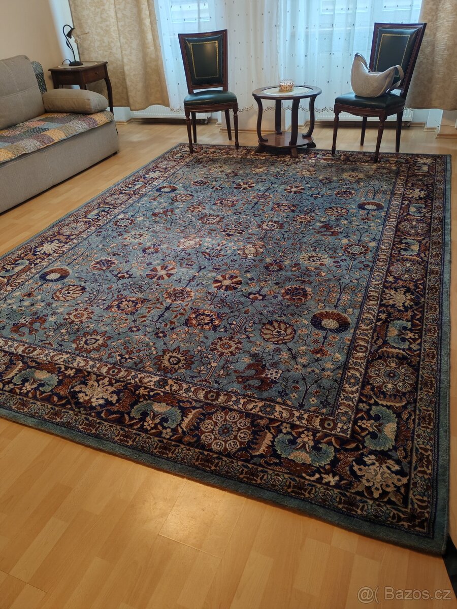 Prodám koberec 3,52,5 - 2