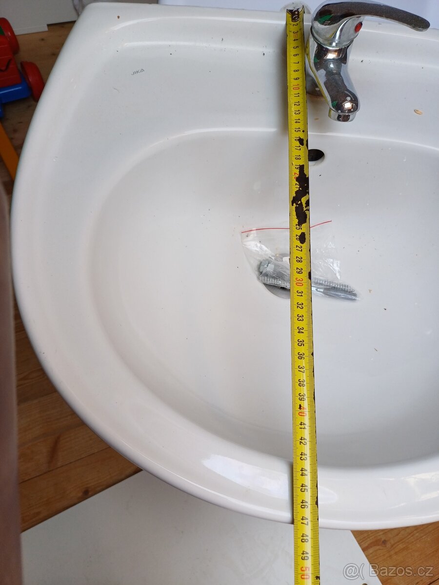 Umývadlo s batérií - 2