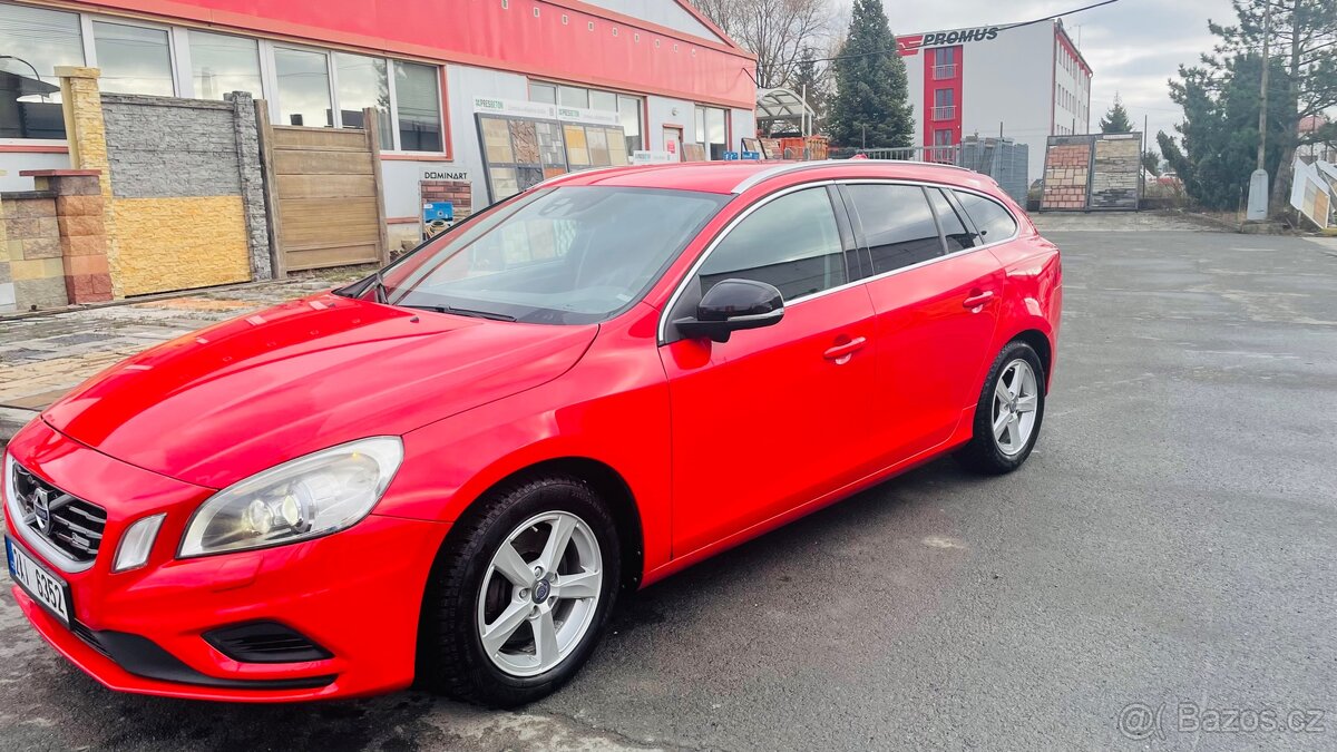 Volvo V60 D5, 151 KW R-design - 2