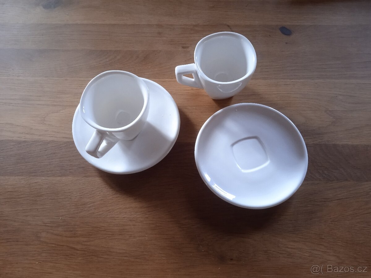 Hrnky s podšálky na kávu - 2
