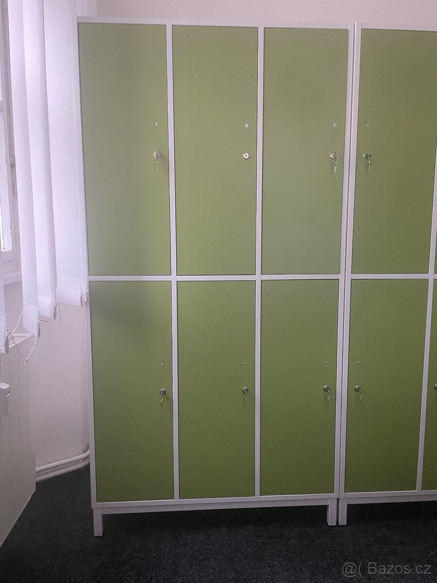 Školní skříňky - 2