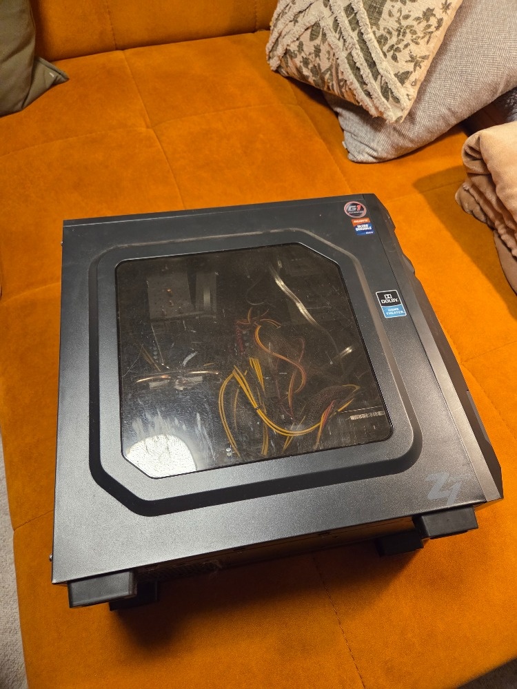 Počítač GTX 950 AMD fx 9590 SSD - 2