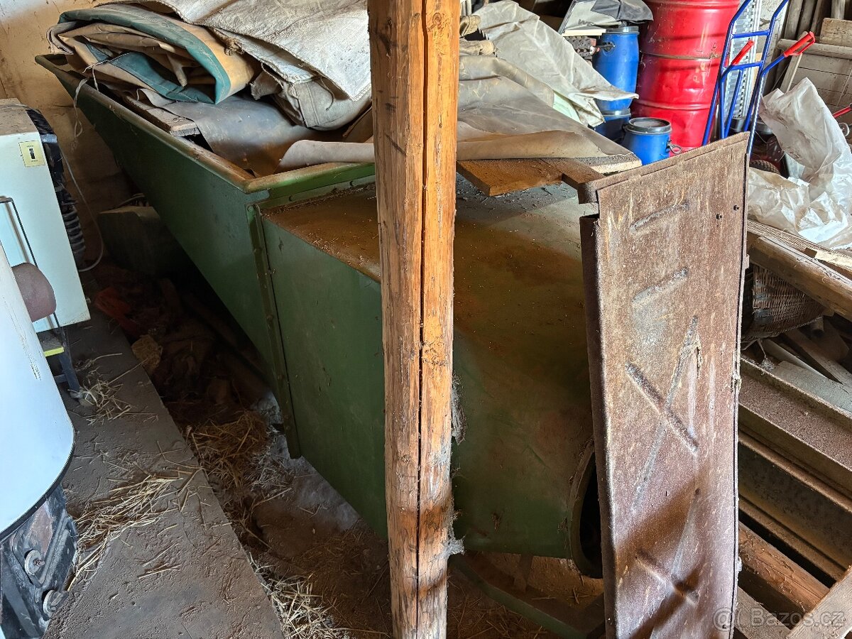 Senomet s potrubím - 2